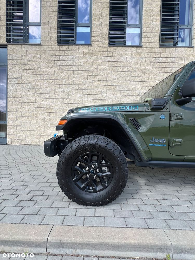 Jeep Wrangler - 2