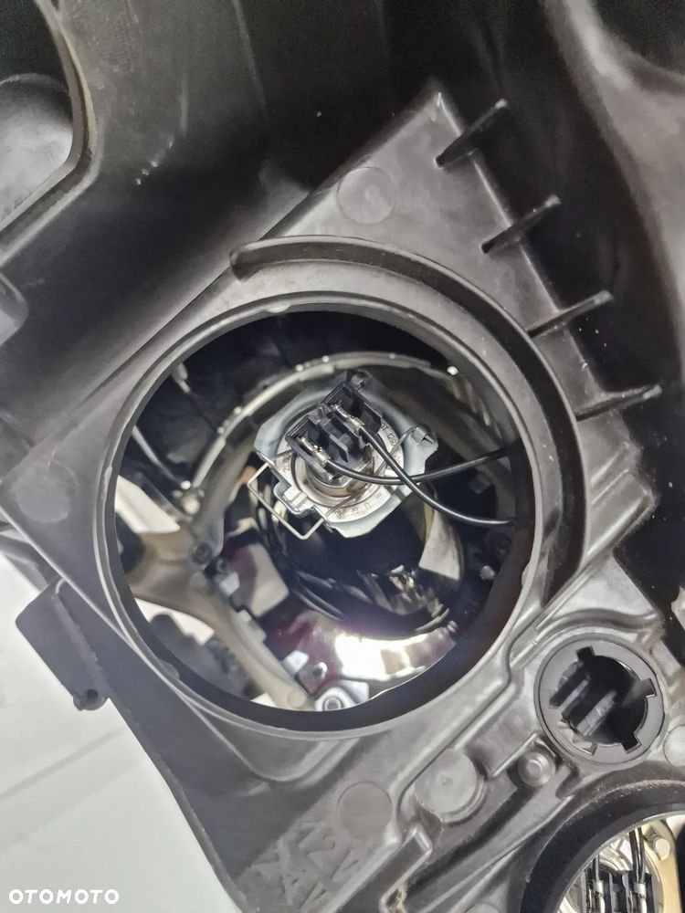 RENAULT SCENIC 3 III LIFT 12- LEWA LAMPA PRZEDNIA PRZÓD , NR 89906003 , NR AUKCJI LA291 - 23