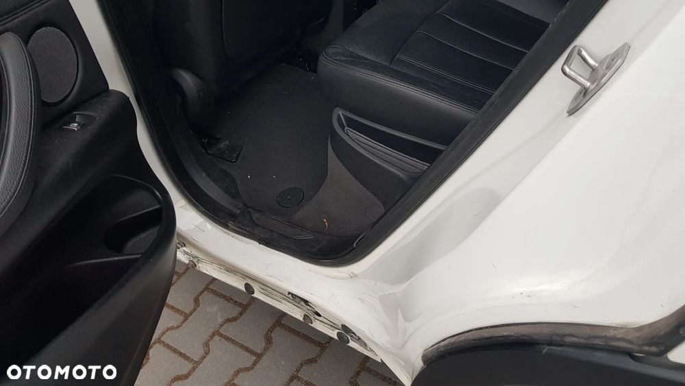 BMW X6 xDrive40d - 13