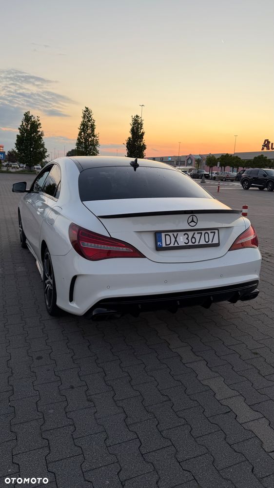 Mercedes-Benz CLA 200 7G-DCT AMG Line - 4