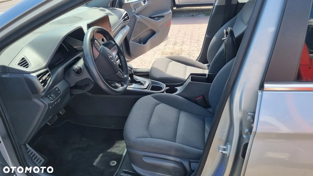 Hyundai IONIQ 1.6 GDI Advantage - 31