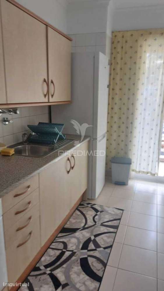 APARTAMENTO T3 NO ESTREITO DE CÂMARA DE LOBOS - Grande imagem: 3/7