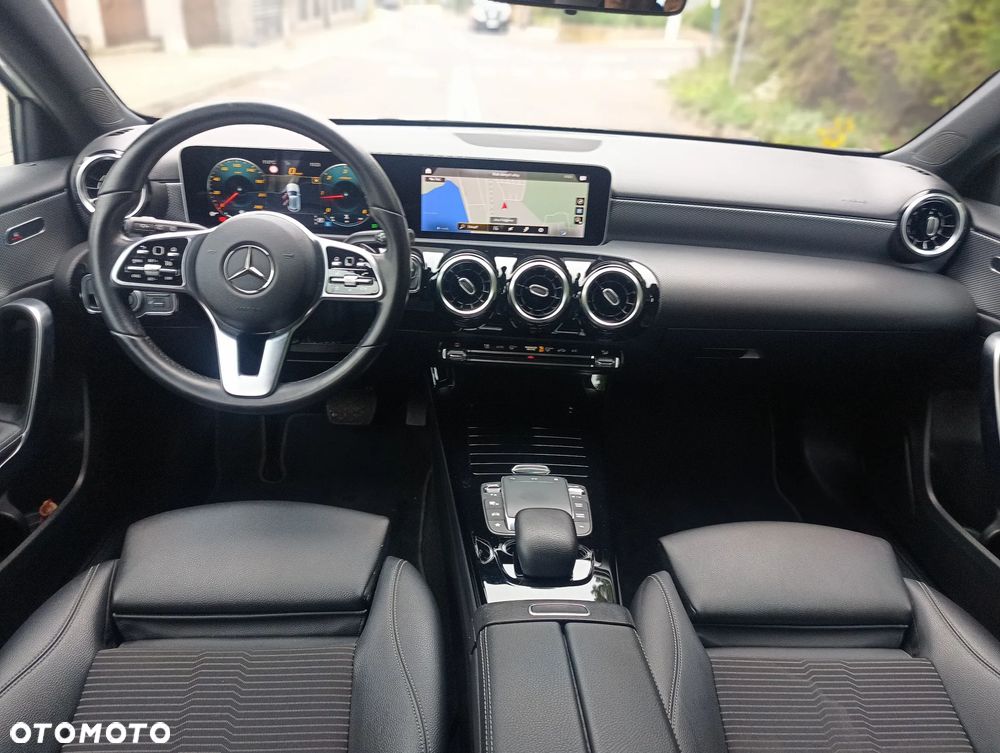 Mercedes-Benz Klasa A 200 d 8G-DCT AMG Line - 14
