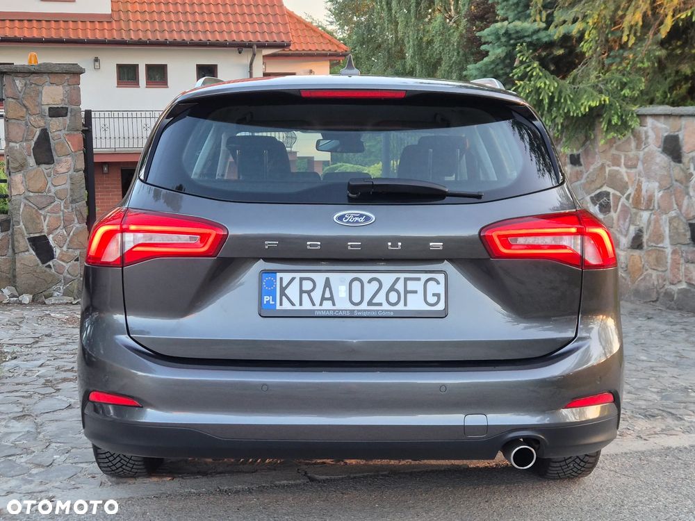 Ford Focus 1.5 EcoBlue Start-Stopp-System TITANIUM DESIGN - 20