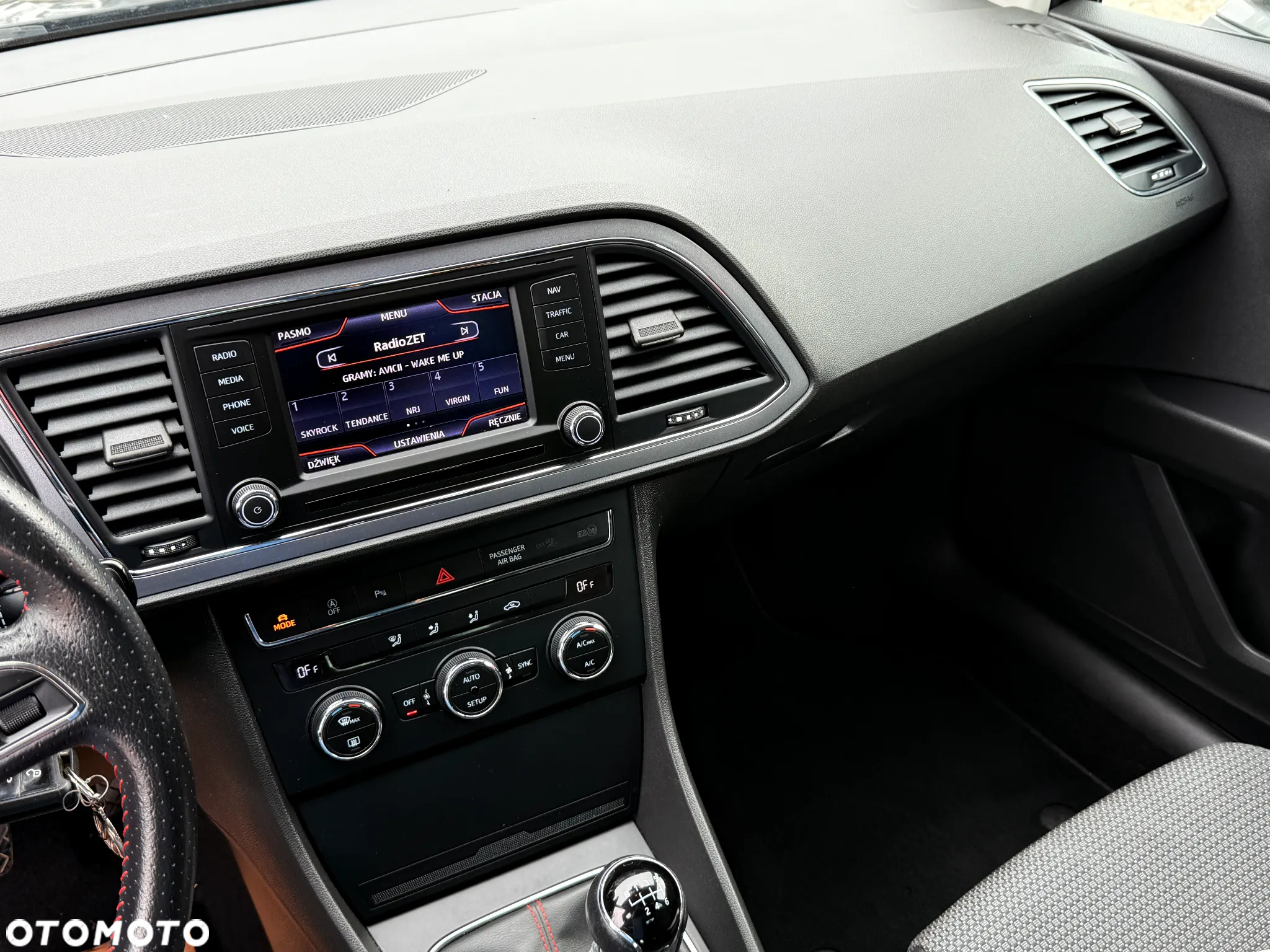 Seat Leon 2.0 TDI FR Black S&S - 36