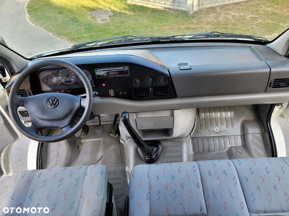 Volkswagen LT 35 Brygadówka 7 osób L2H2 - 30