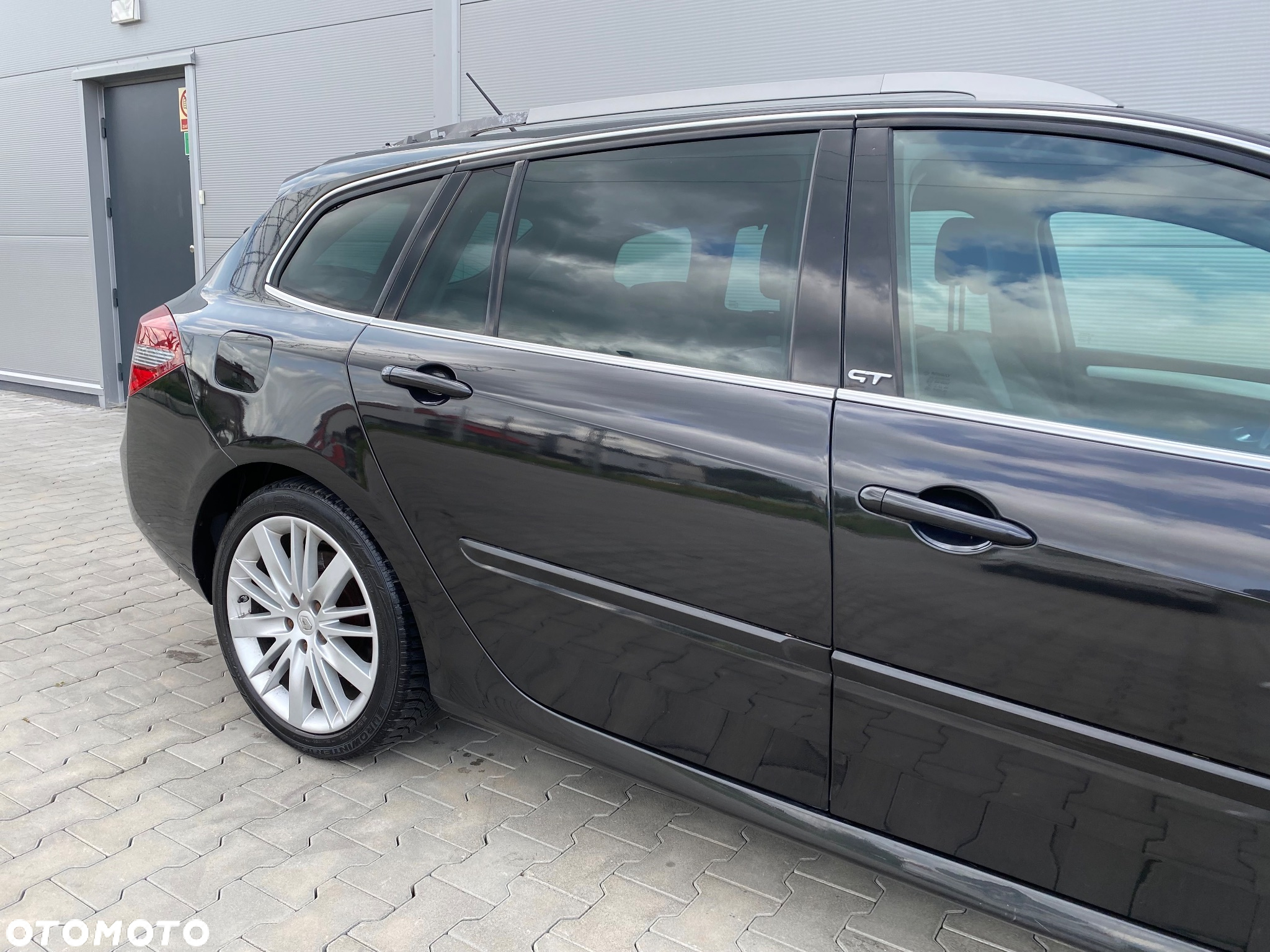Renault Laguna 2.0 dCi GT - 7