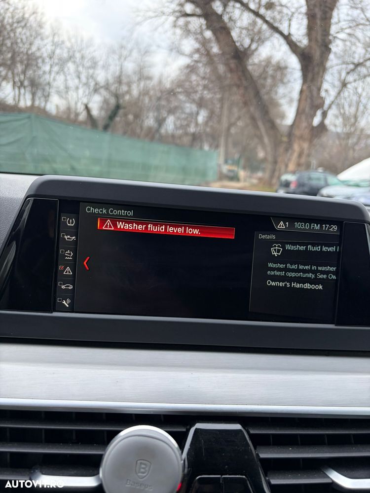 BMW Seria 5 520d xDrive AT - 9