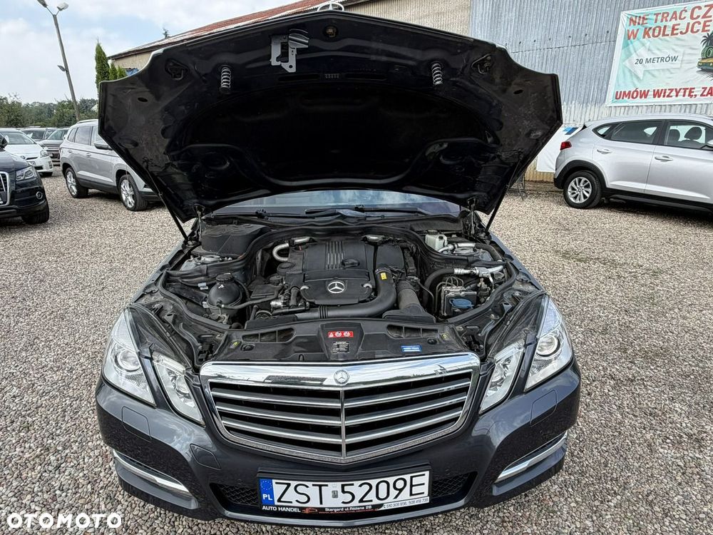 Mercedes-Benz Klasa E - 15