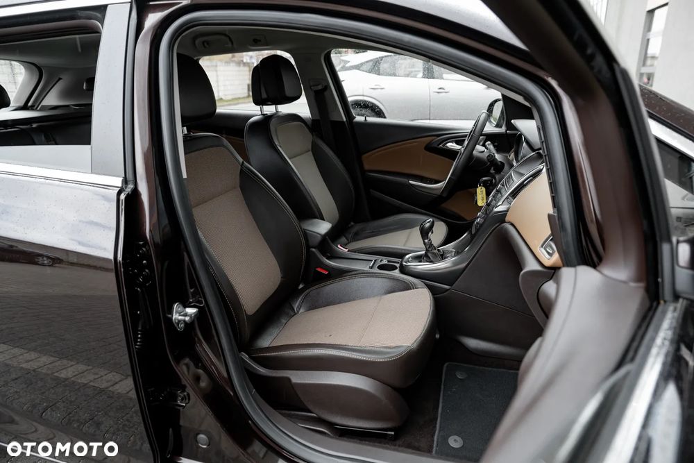 Opel Astra - 26