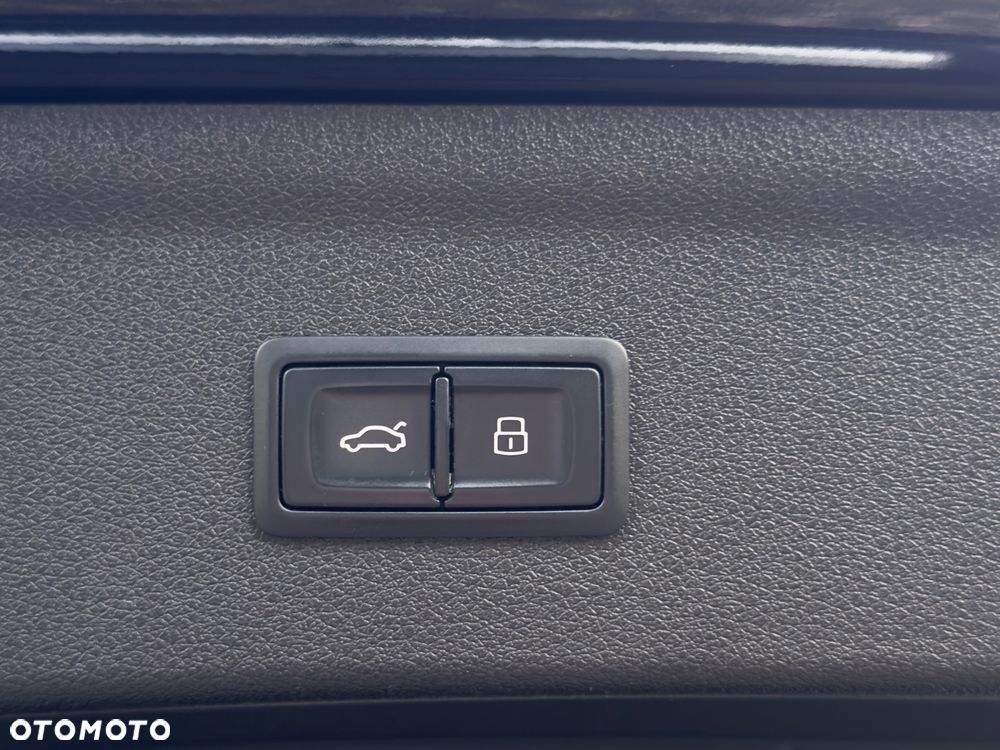 Audi Q3 2.0 TDI Quattro S tronic - 24