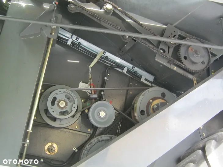 Claas TUCANO 430 APS - 8