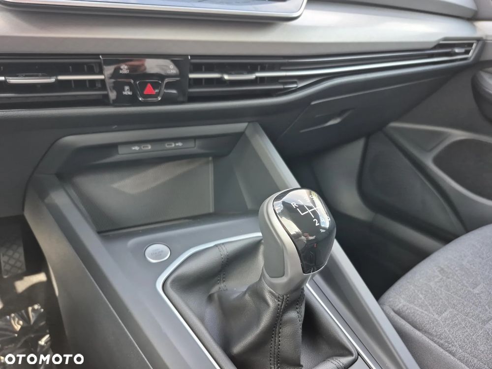 Volkswagen Golf 1.5 TSI Life Plus - 16