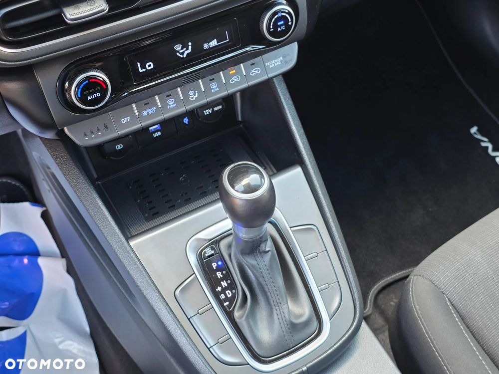 Hyundai Kona - 27