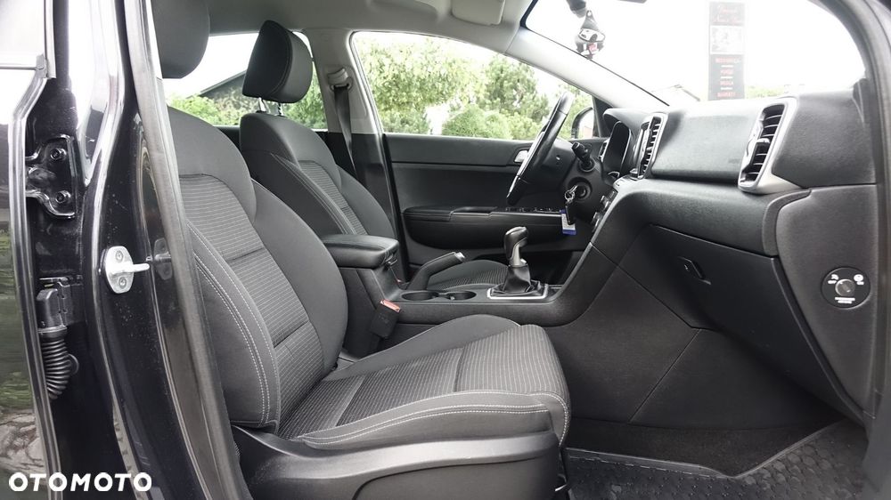 Kia Sportage 1.7 CRDI M 2WD - 31