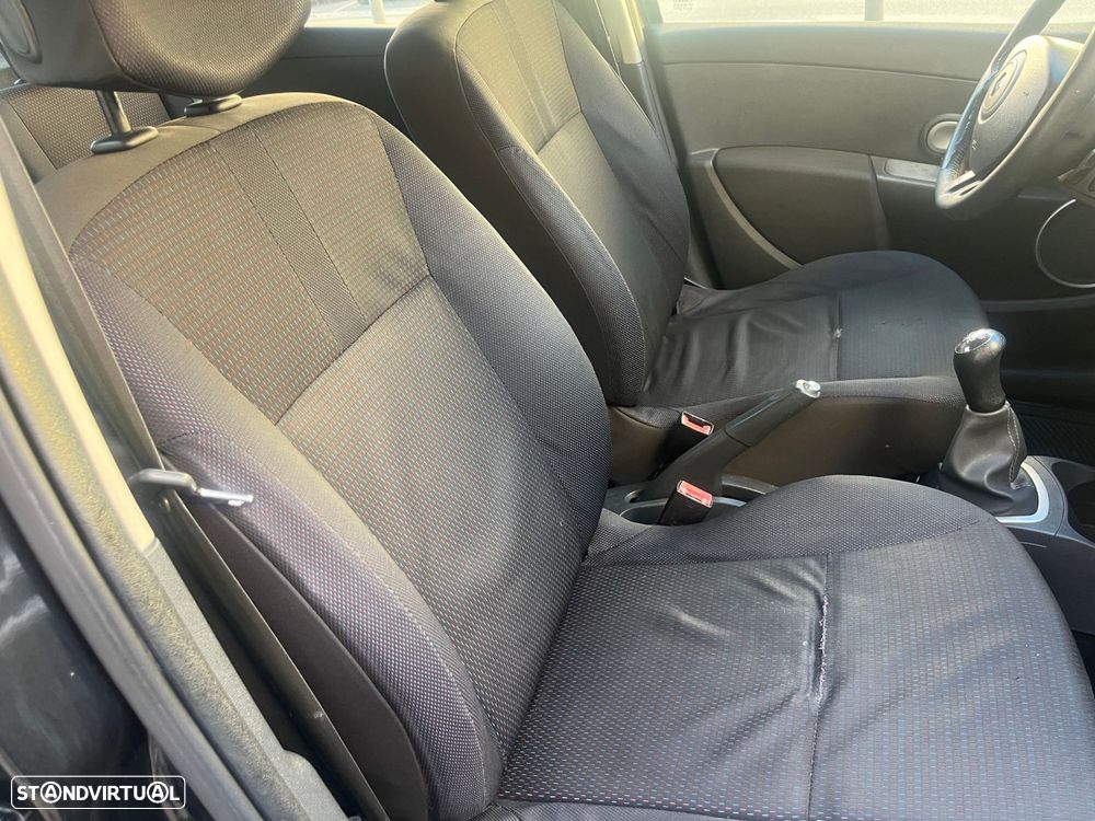 Renault Clio 1.5 dCi Dynamique - 21