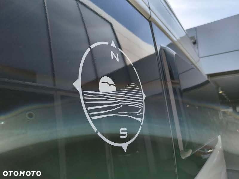 Volkswagen Crafter Grand California 600 silnik: 2,0 l TDI EU6 SCR BlueMotion Technology 130 kW skrzynia biegów: Przedni napęd automatyczna 8-biegowa rozstaw osi: 3640 mm - 15