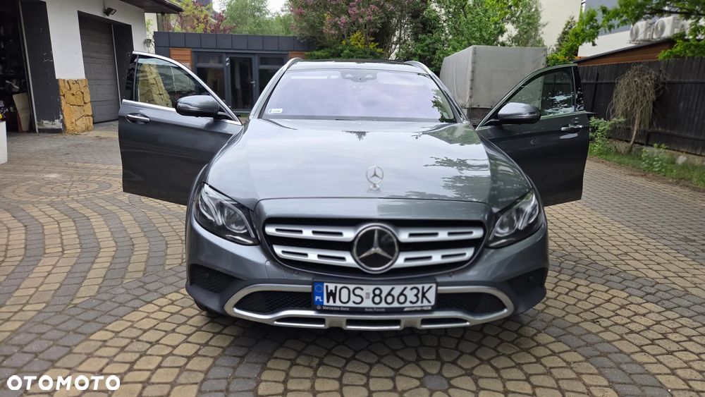 Mercedes-Benz Klasa E 220 d 4-Matic All-Terrain - 18