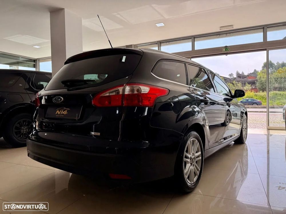Ford Focus SW 1.6 TDCi ECOnetic 88g S&S Titanium - 8