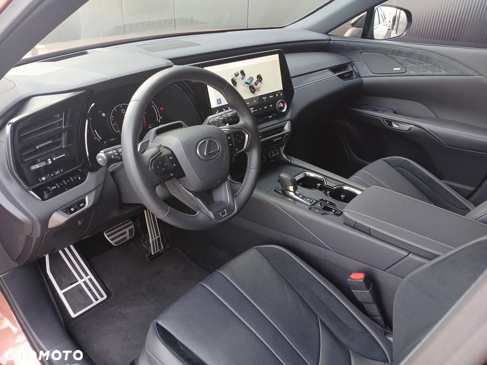 Lexus RX - 8