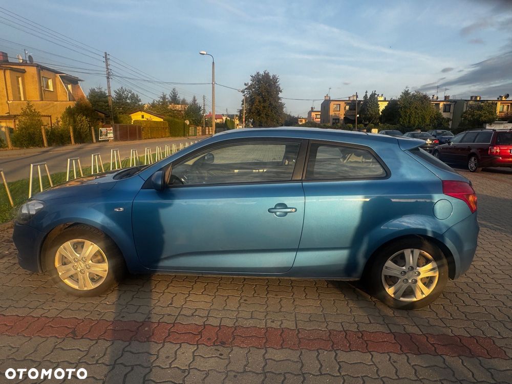 Kia Ceed - 6