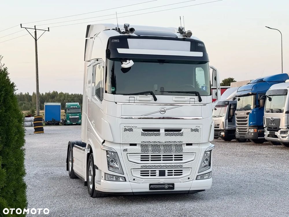 Volvo FH 500 / CAŁE NA PODUCHACH /TELEWIZOR/ACC /  KLIMA POSTOJOWA / XENON / NAVIGACJA / Z NIEMIEC - 8