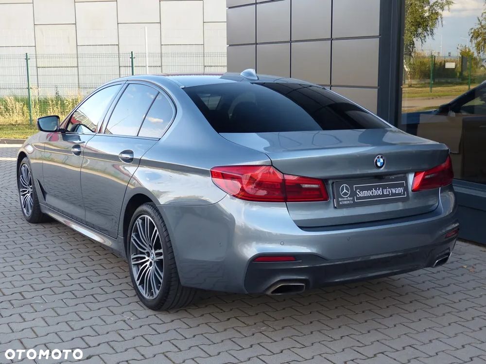 BMW Seria 5 530i xDrive M Sport sport - 7