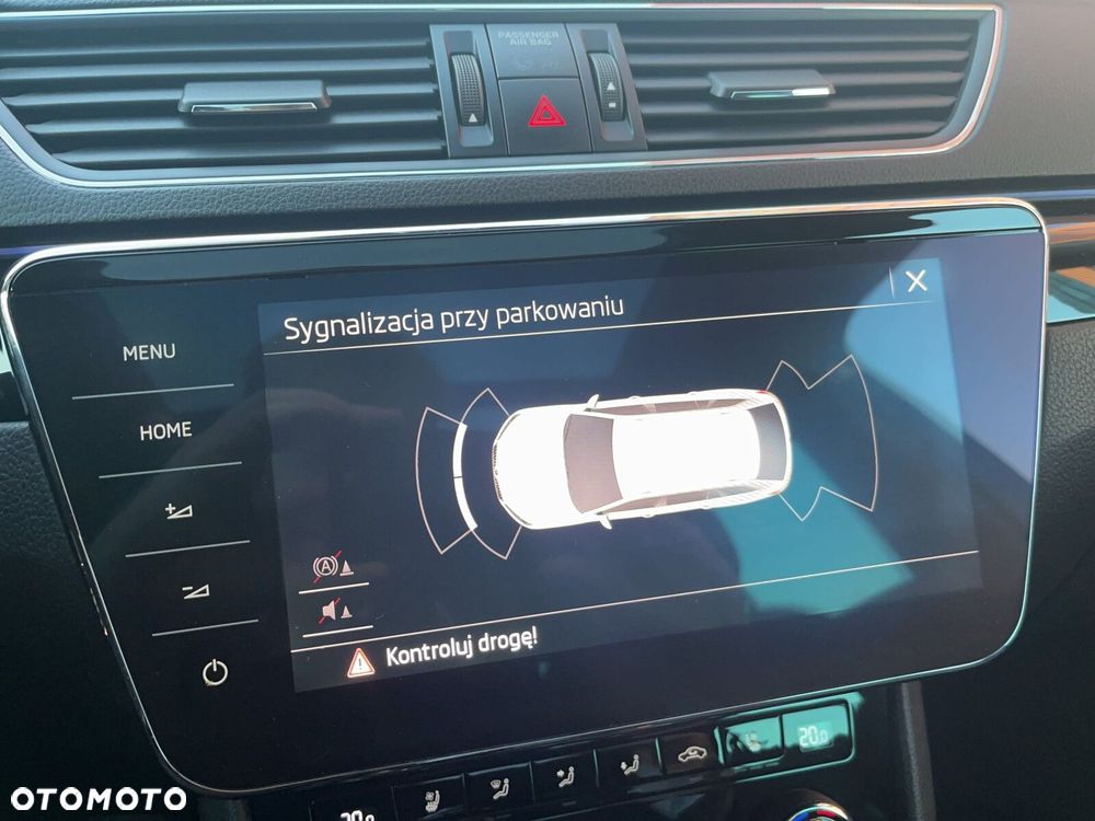 Skoda Superb 2.0 TDI L&K - 31