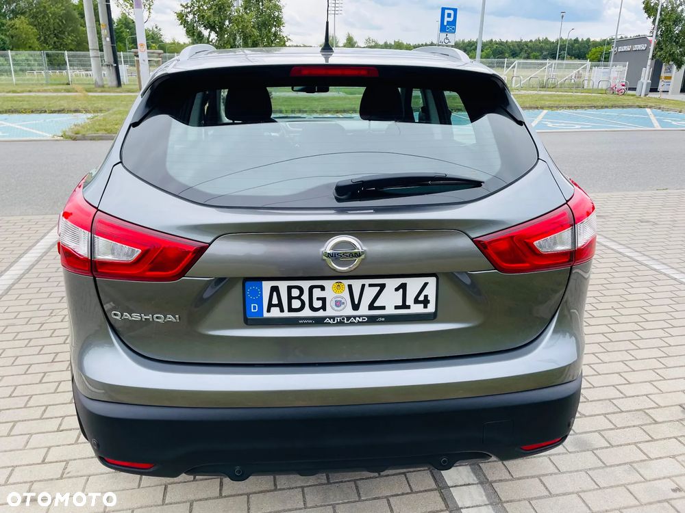 Nissan Qashqai 1.6 DIG-T N-Connecta - 4