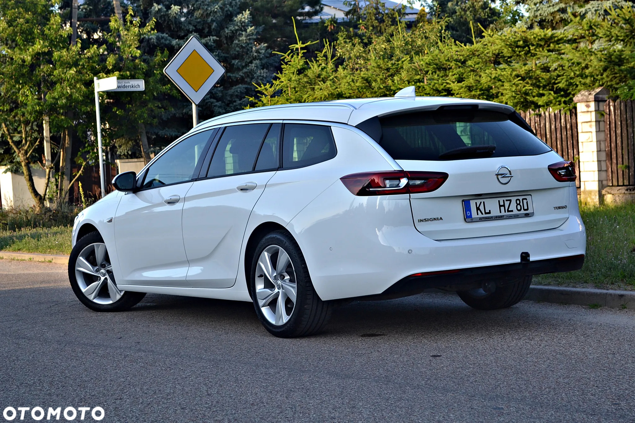 Opel Insignia 1.5 T Innovation S&S - 9