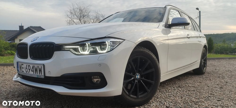 BMW Seria 3 318i - 30