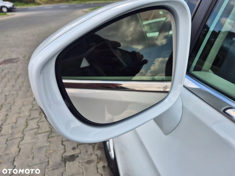 Chrysler Pacifica - 20