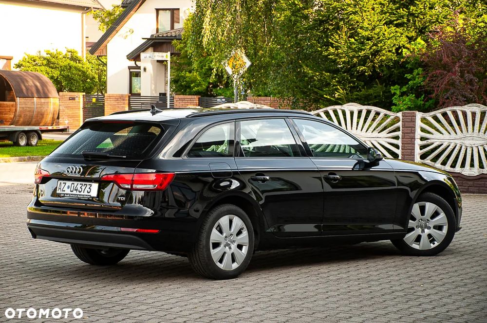 Audi A4 Avant 2.0 TDI - 23
