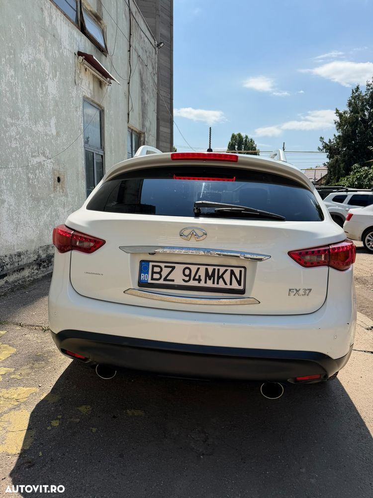Infiniti FX 37 FX37 3.7L V6 GT AWD - 5