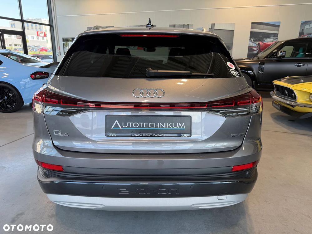 Audi Q4 e-tron 50 77kWh Quattro S Line - 8