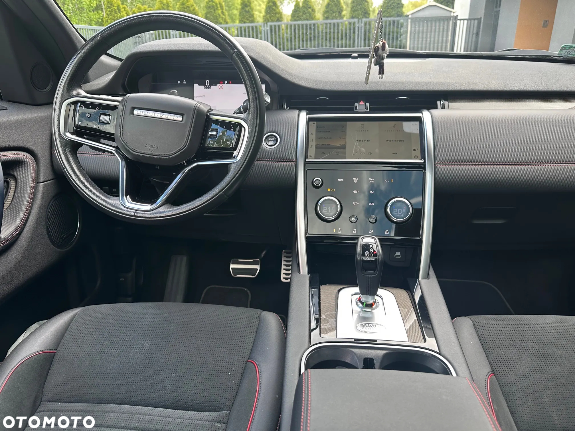Land Rover Discovery Sport - 25