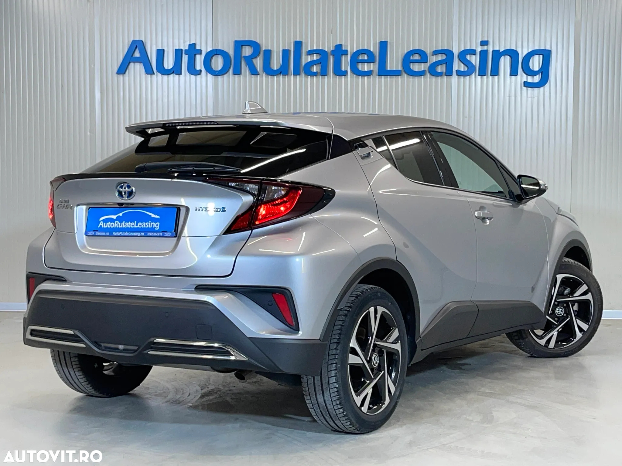 Toyota C-HR 2.0 HSD 184 CP 4x2 CVT Style - 3