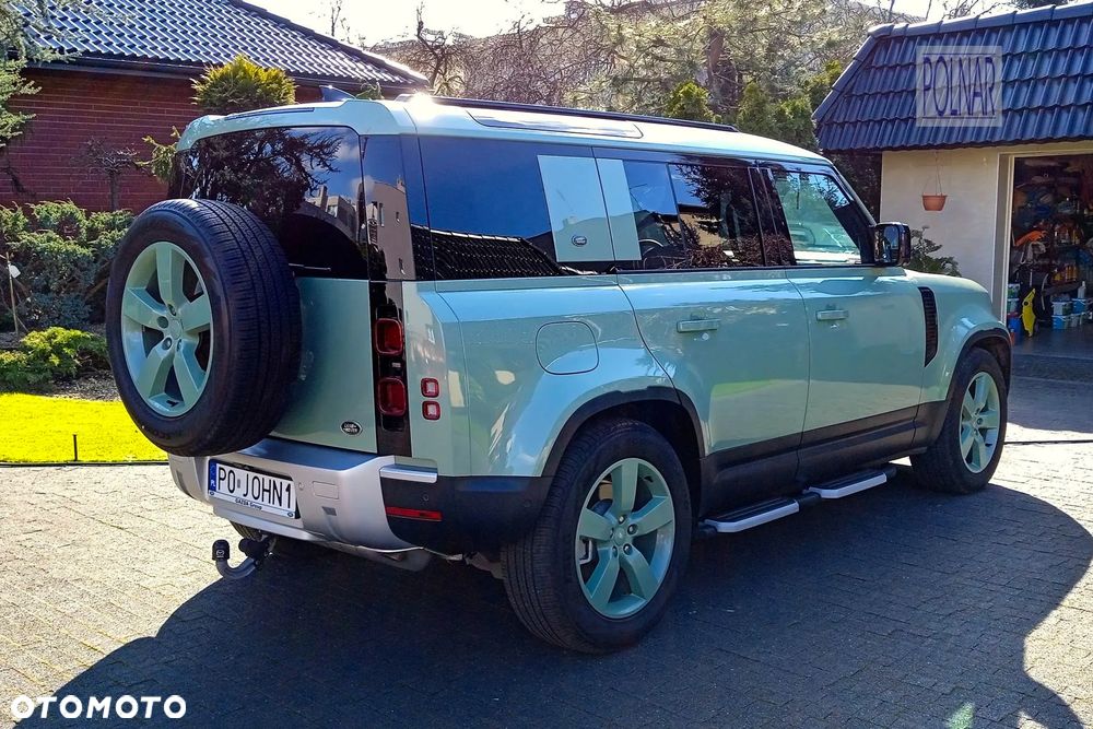 Land Rover Defender 3.0 P400 mHEV 75th Limited Edition - 5