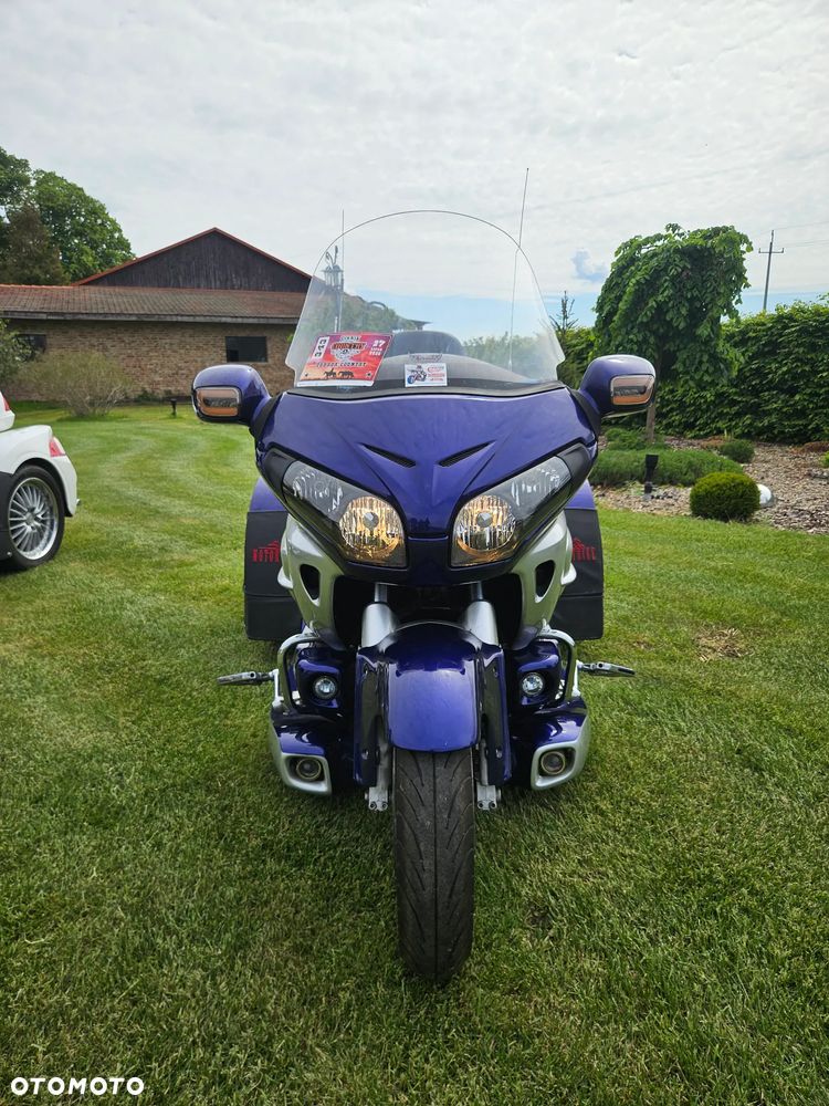 Honda GL - 12