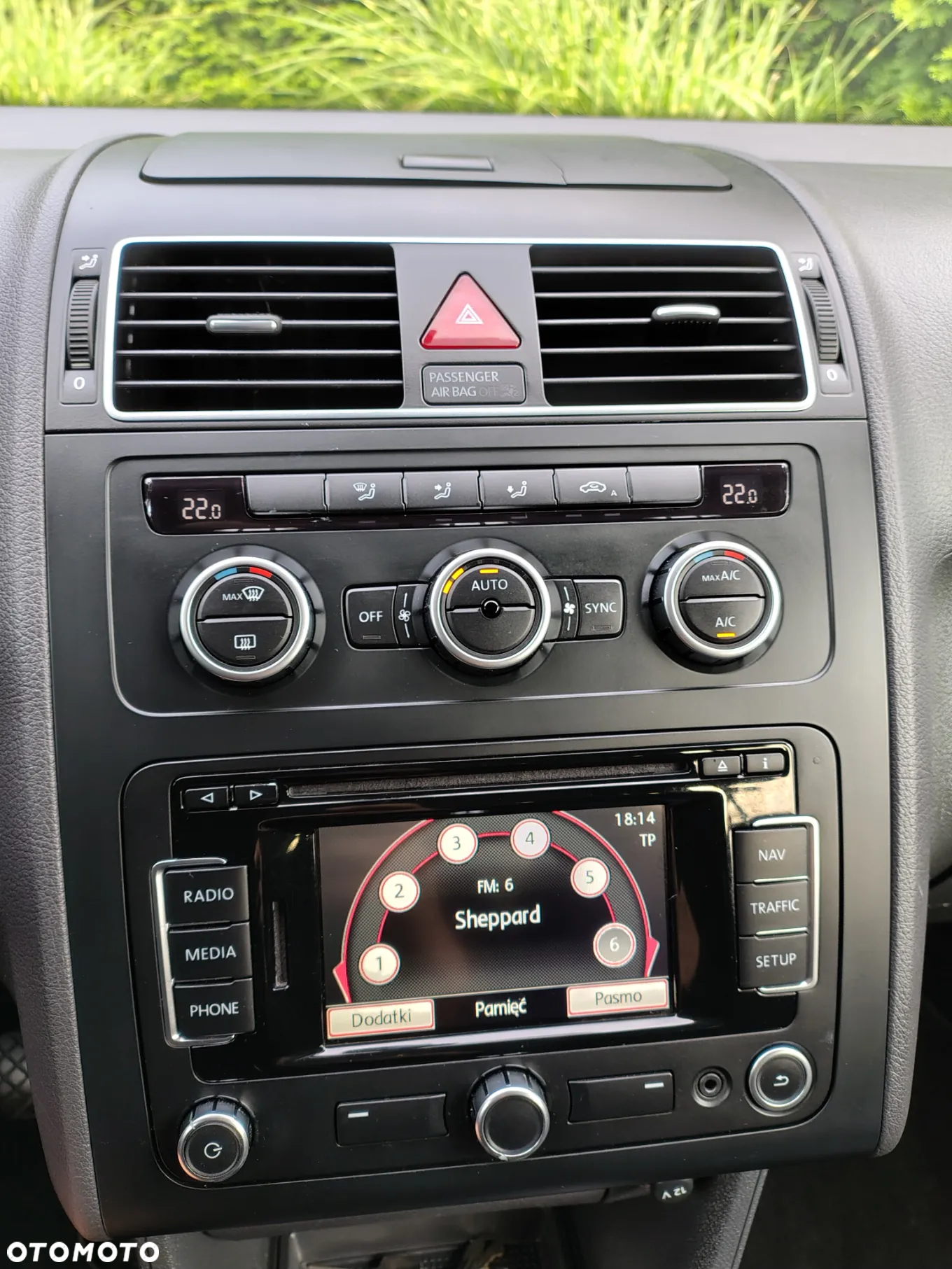 Volkswagen Touran 1.6 TDI DPF BlueMotion Technology Highline - 13