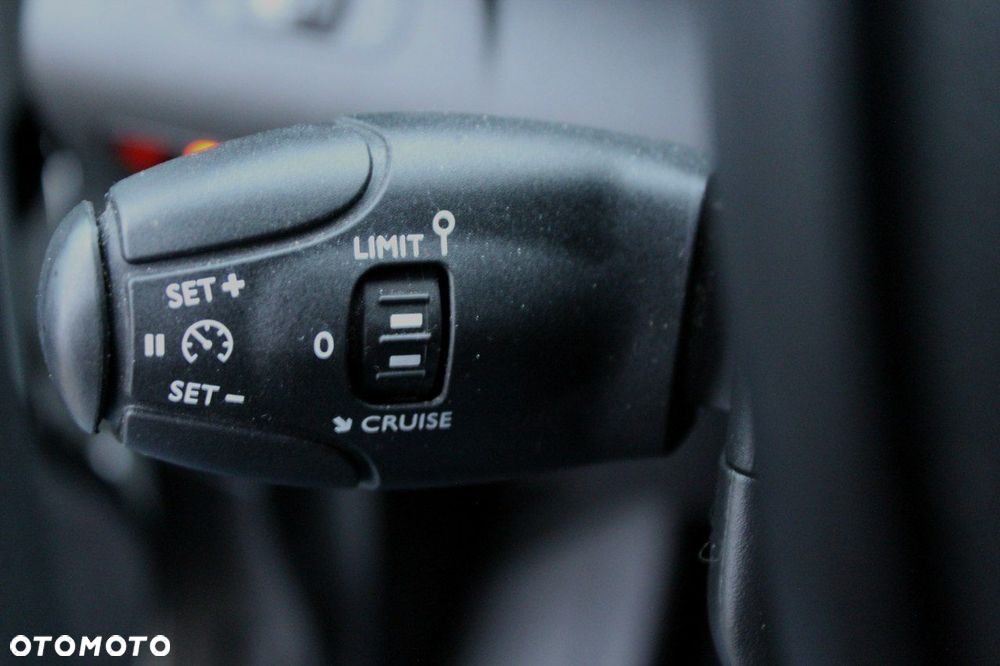 Peugeot Partner - 25