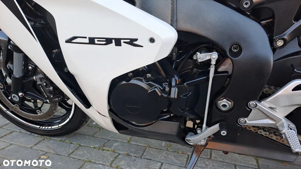 Honda CBR - 25