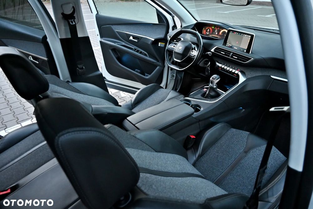Peugeot 3008 BlueHDi 150 Stop & Start Allure - 25