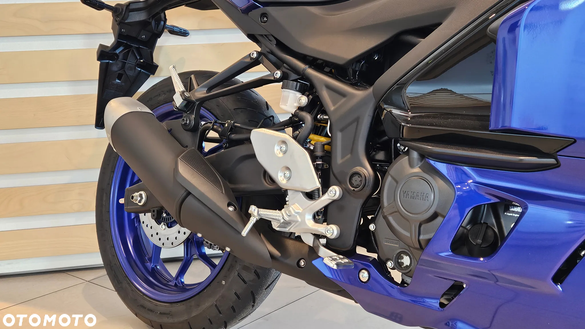 Yamaha R3 - 9