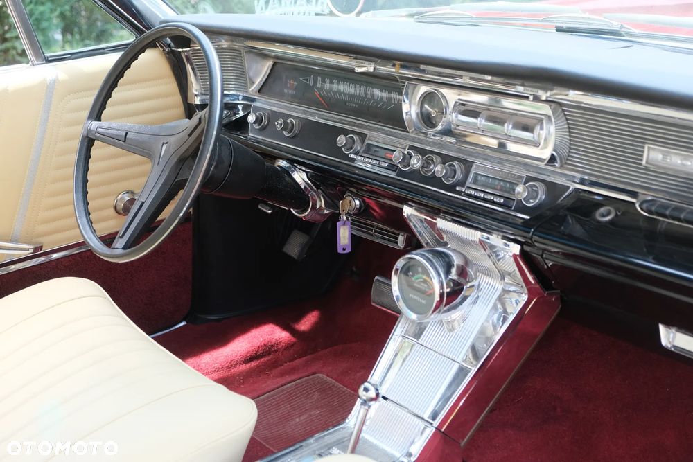 Pontiac Bonneville - 31