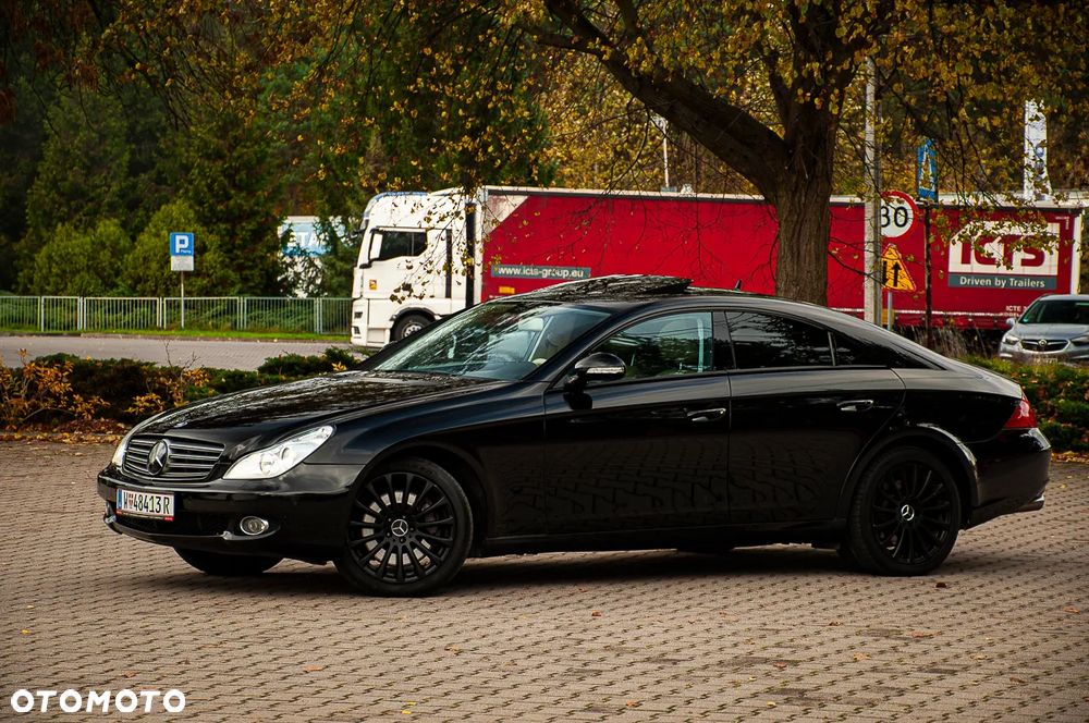 Mercedes-Benz CLS 500 - 28