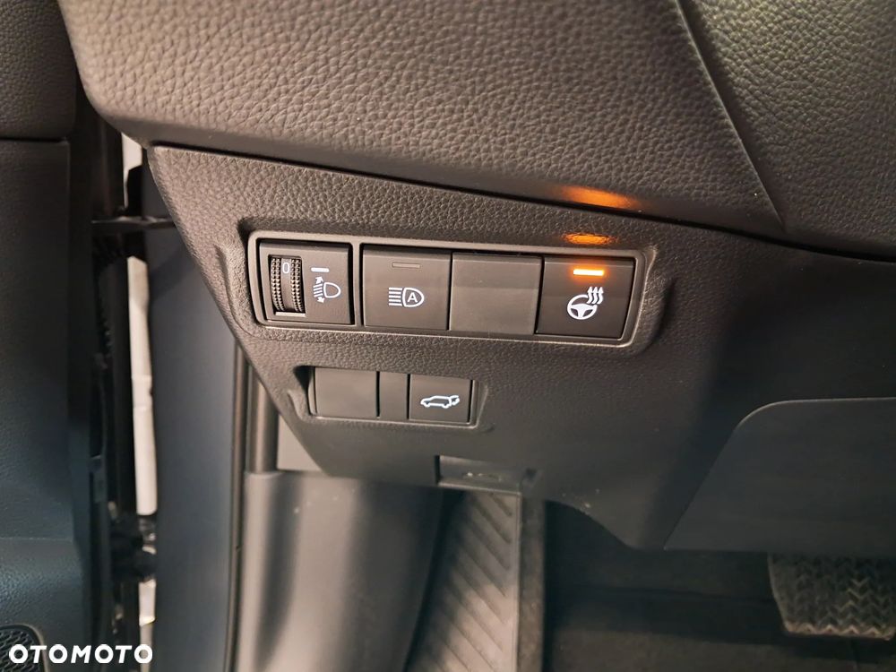 Toyota Corolla Cross 2.0 Hybrid GR Sport - 26