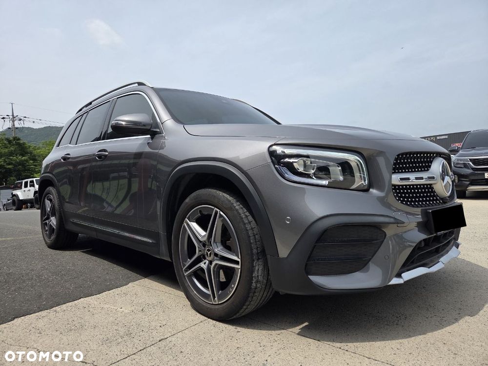 Mercedes-Benz GLB 250 4-Matic AMG Line 8G-DCT - 18