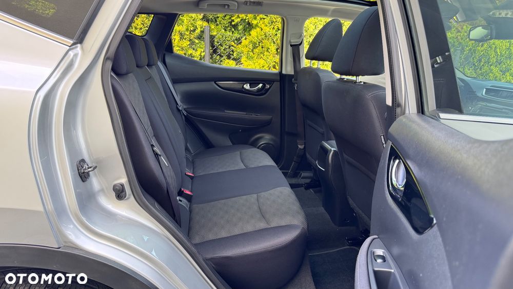 Nissan Qashqai 1.5 dCi Tekna EU6 - 24