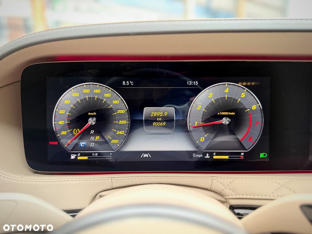 Mercedes-Benz Maybach Klasa S 560 9G-TRONIC - 29